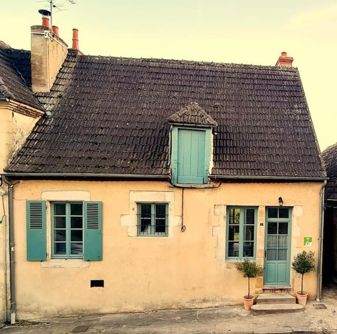 Gite L'Annexe Du Prieure Besson Eksteriør billede